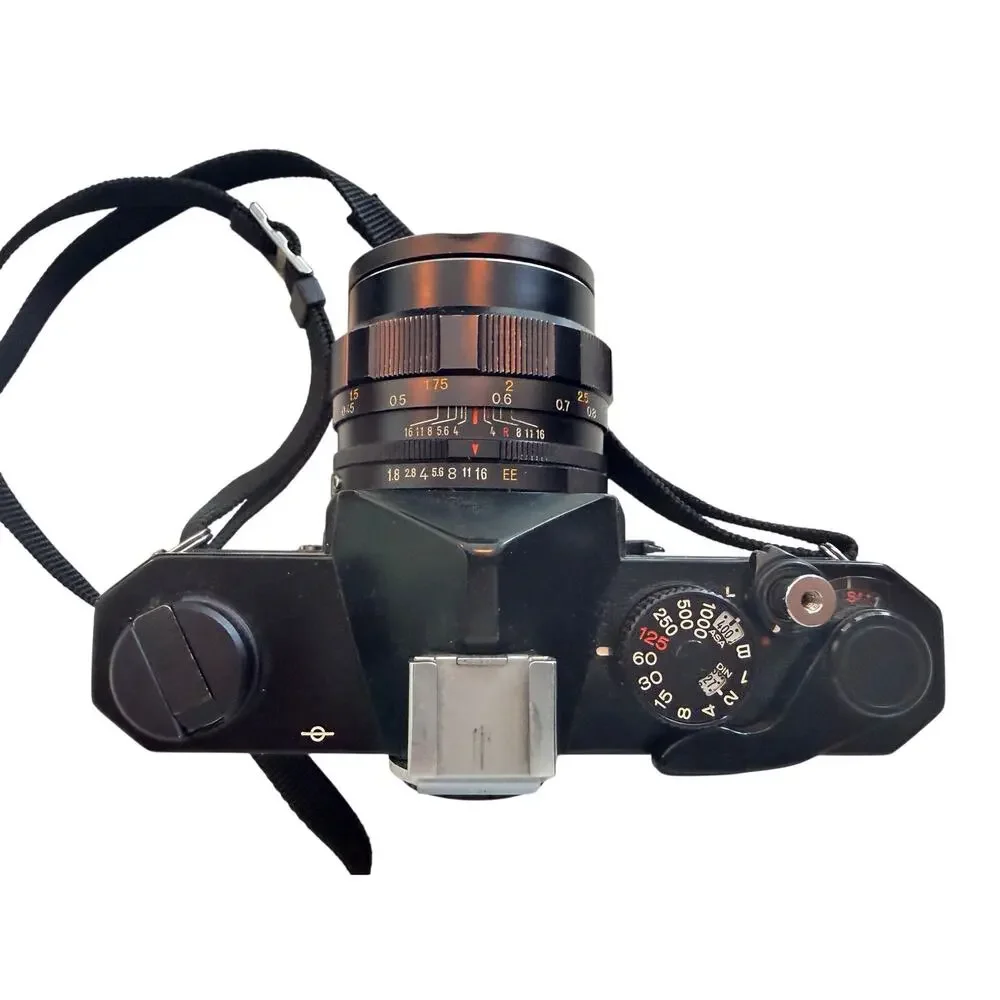 Konica Autoreflex T 35mm SLR Film Camera Hexanon AR 52mm f/1.8 Lens Vintage
